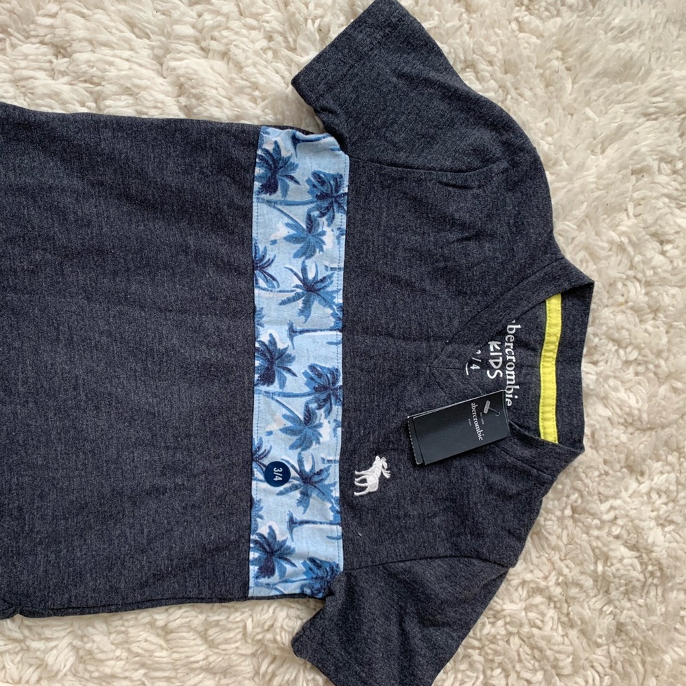 Abercrombie & Fitch Boys T-Shirt